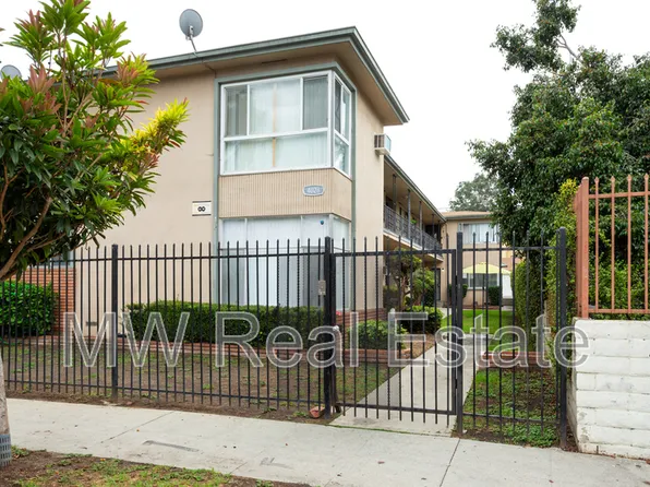 4028 Palmwood Dr #4, Los Angeles, CA 90008