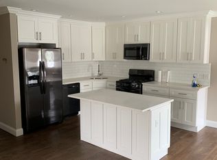 178 Madison Ave, Island Park, NY 11558