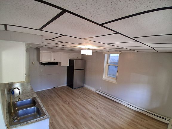 4th image of 65 Railroad St #67