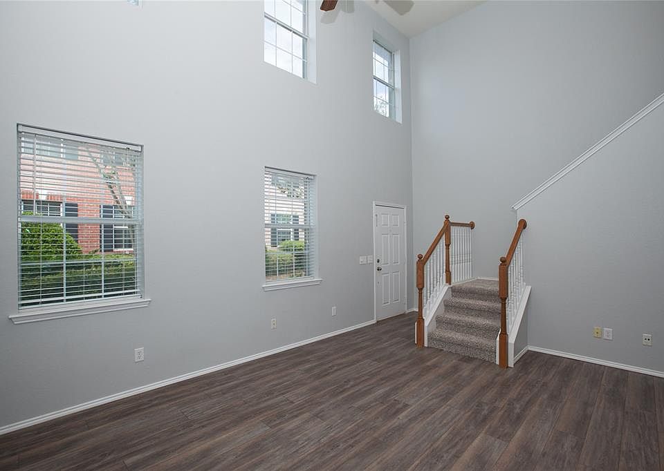 1st image of 3105 Stone Forest Cir