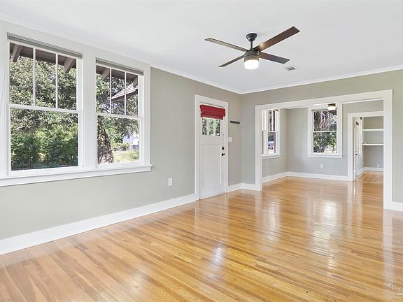 5th image of 300 S 2nd St