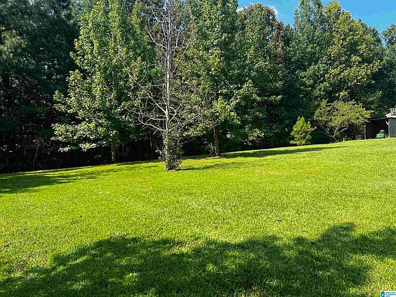 3rd image of 93 Valley Rdg