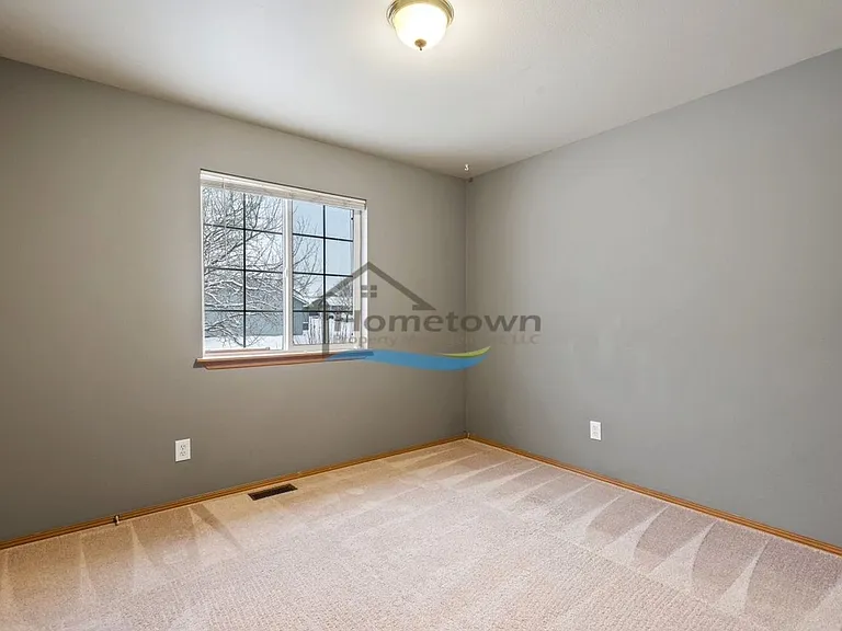 880 N Tucson St — Photo 19