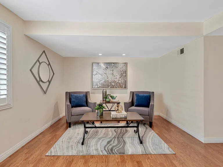 9131 Warfield Dr — Photo 48