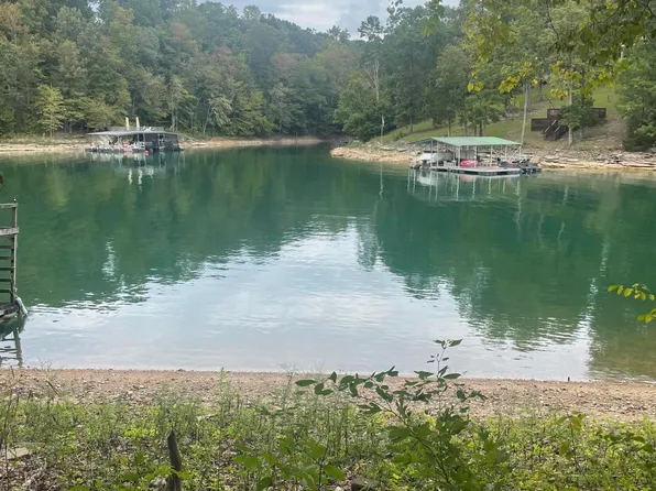 120 Squirrel Ln, Andersonville, TN 37705