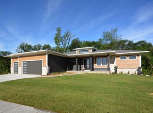 4111 Cartier Ave, Ames, IA 50014
