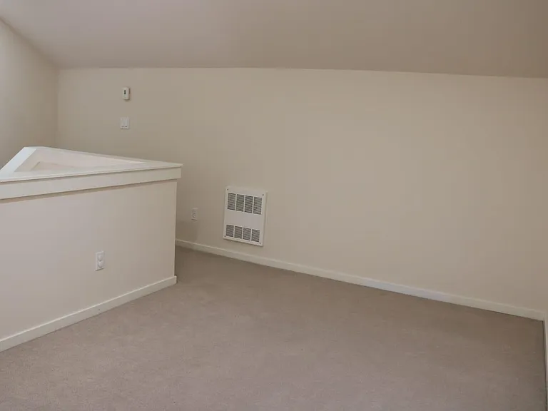 15175 NE 81st Way #104 — Photo 9