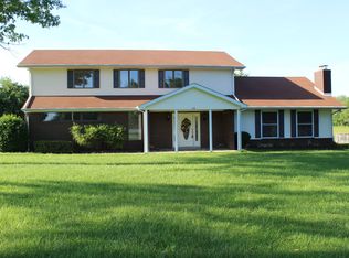 306 Golf Course Est, Glasgow, KY 42141