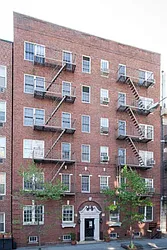 89 Hicks Street in Brooklyn Heights