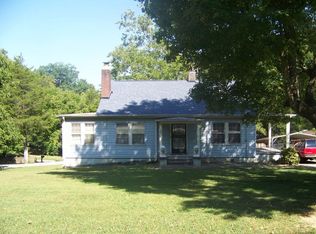 5201 Holston Dr, Knoxville, TN 37914