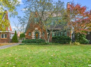 1528 S Park Ave, Springfield, IL 62704