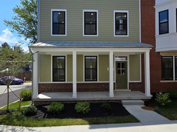 426 Chapel Aly #8, Frederick, MD 21701
