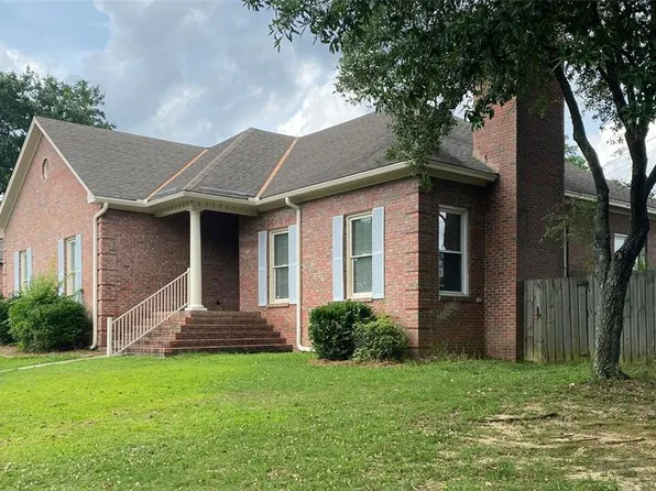 1665 Prairie Ln, Montgomery, AL 36117
