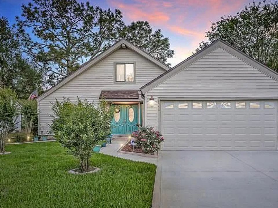1st image of 8354 Chimney Oak Dr