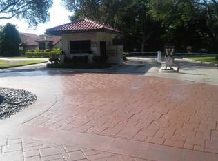 21612 Town Place Dr, Boca Raton, FL 33433