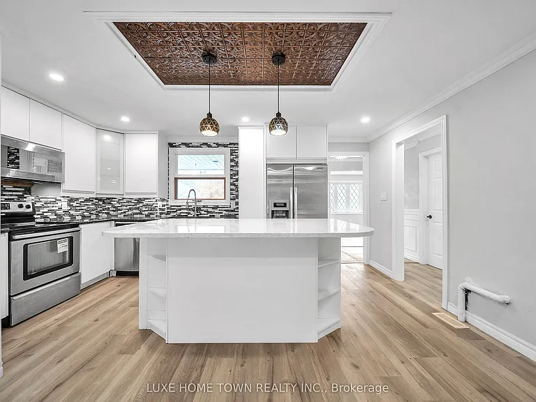 5 Centennial Dr — Photo 18