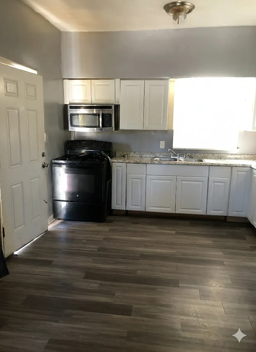 Building Photo - 3054 McHenry Ave #1