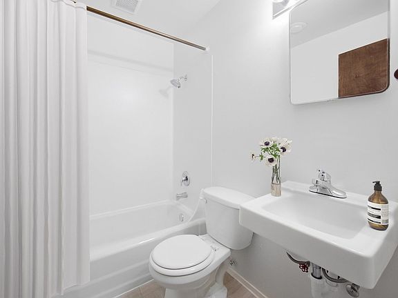 2nd image of 5616 University Way NE #4