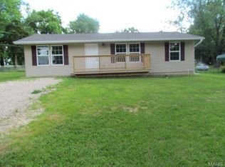 4664 Woodland Dr, Sullivan, MO 63080