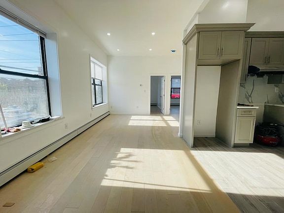 2nd image of 73-02 Metropolitan Ave #2R