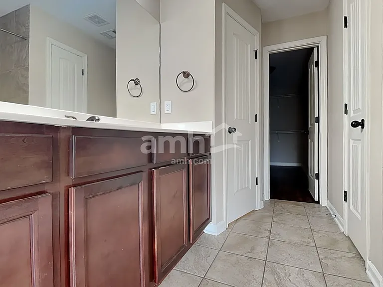 1242 Carlton Ridge Dr — Photo 10