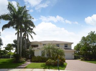 1354 Victoria Isle Dr, Weston, FL 33327