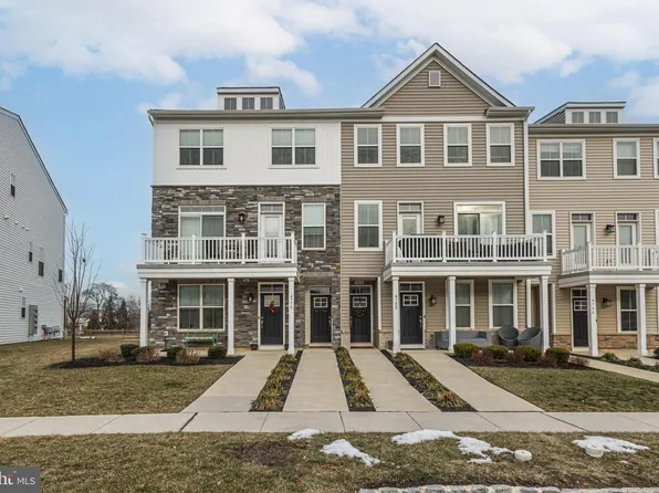 4774 Franklin Cir, Pipersville, PA 18947