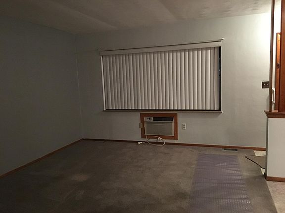 2nd image of 2416 Broadmoor Dr Unit 2