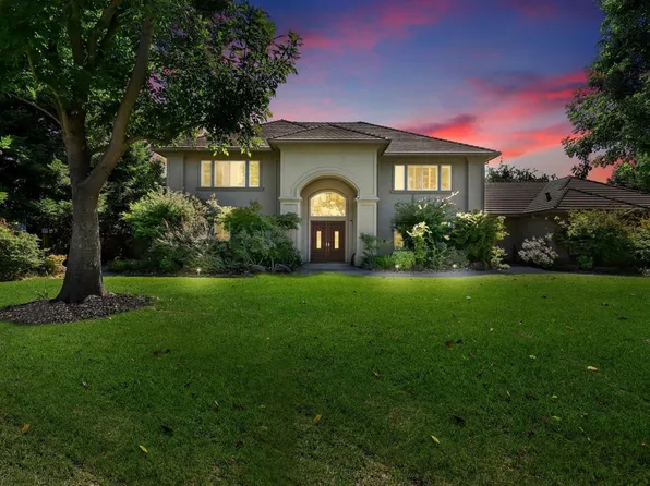 5714 Eastview Dr, Stockton, CA 95212