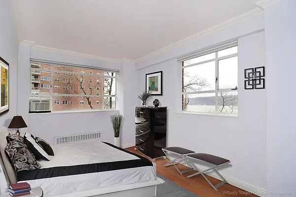 Sold by Robert E. Hill  | media 25