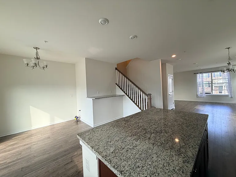 1921 Boulder Dr — Photo 13