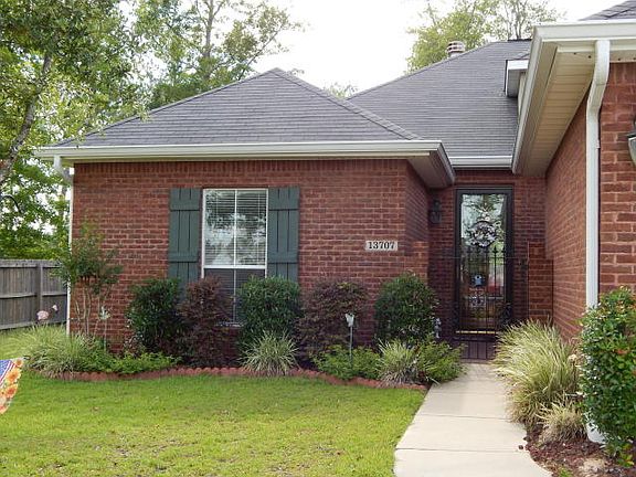 2nd image of 13707 Dunvegan Dr