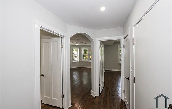 1st image of 1435 S Kedvale Ave APT 2