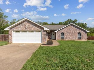 618 Pine Bluff St, Keene, TX 76059