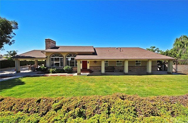 1st image of 5344 Hermosa Ave