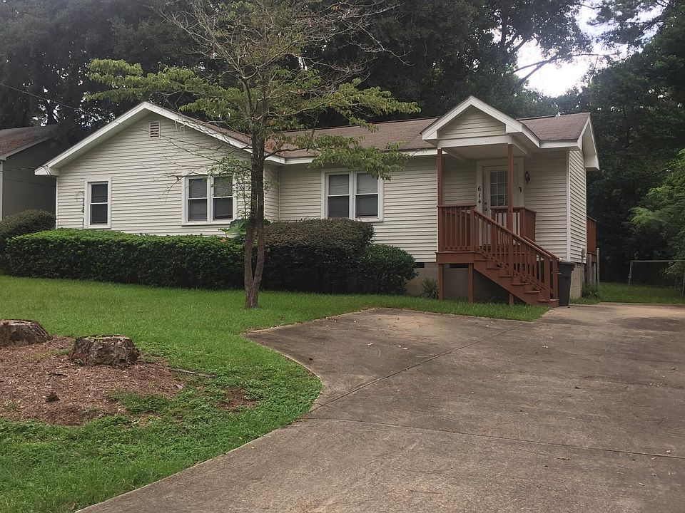 1st image of 614 Collins Dr