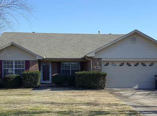 618 Regency Ct, Jacksonville, AR 72076