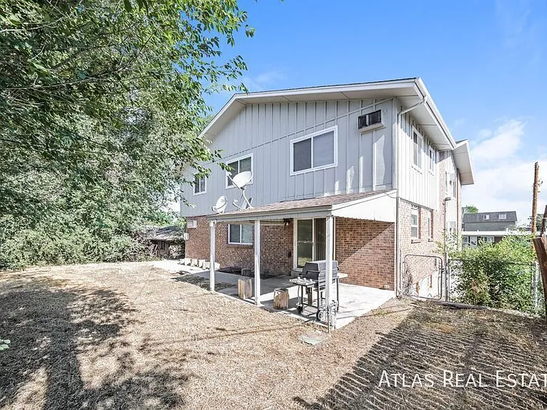 498 W Powers Ave #101 — Photo 15