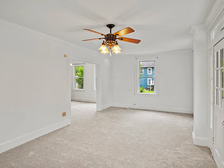5407 Catalpha Rd — Photo 3
