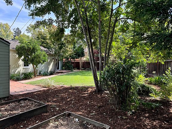 4th image of 129 Primrose Way