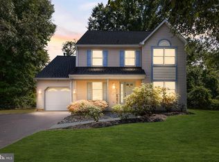 206 James Ct, Delran, NJ 08075
