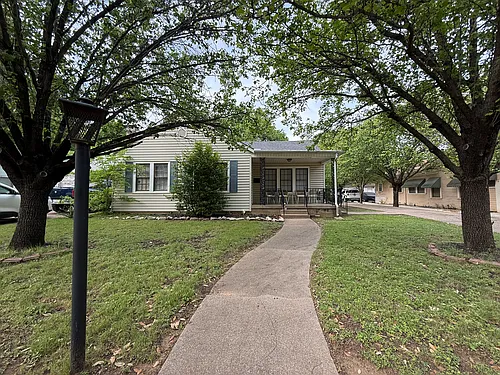 2517 Honeysuckle Ave Photo 1