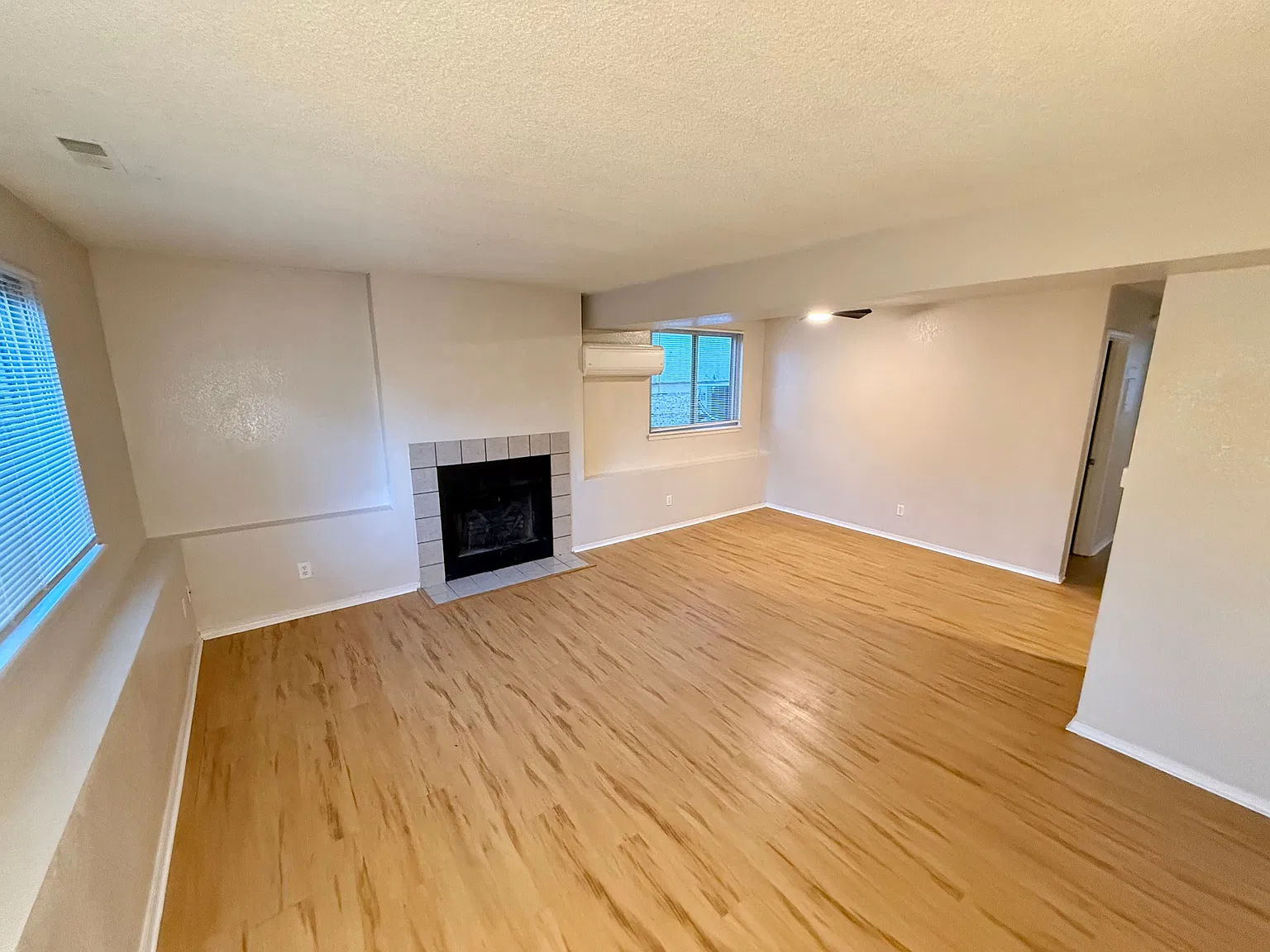 Updated Apt w/ Walk-In Closets, Fireplace & AC - Minutes from Ft Carson and Peterson AFB — Photo 1