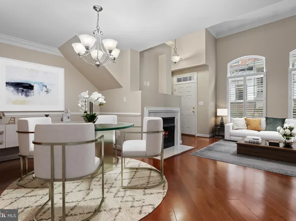 4423A Eastwick Ct, Fairfax, VA 22033