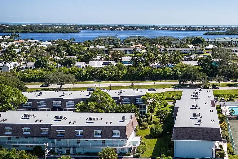1901 Indian River Blvd #B206 — Photo 20