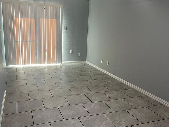 4th image of 9354 Beck Ave #196