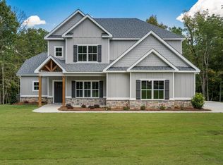 299 Ridgeway Dr, Cataula, GA 31804