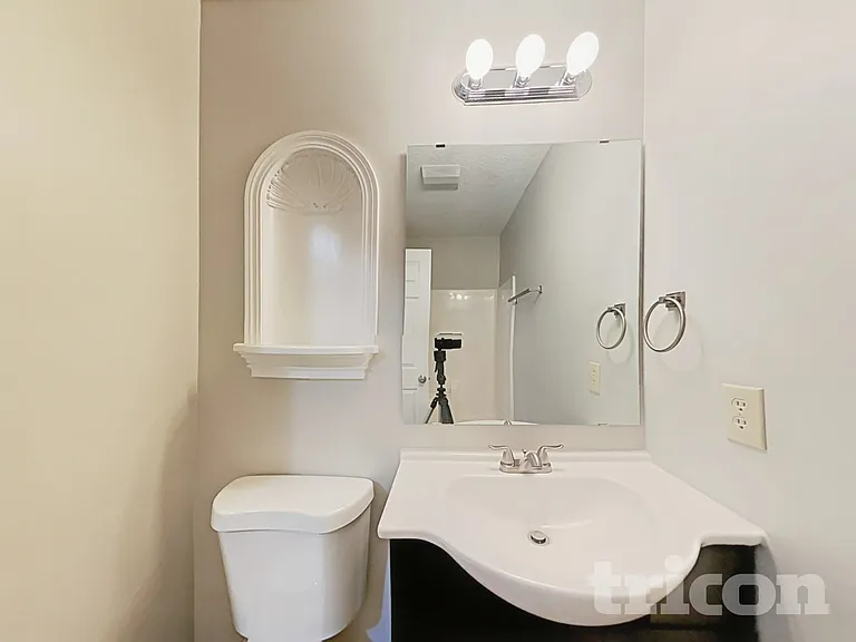 5531 Orth Ct — Photo 12