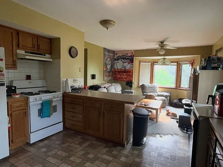 1507 Burton St SW #1 — Photo 4