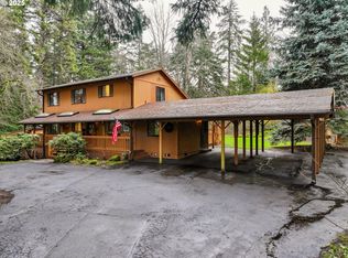 577 Country Club Rd, Hood River, OR 97031